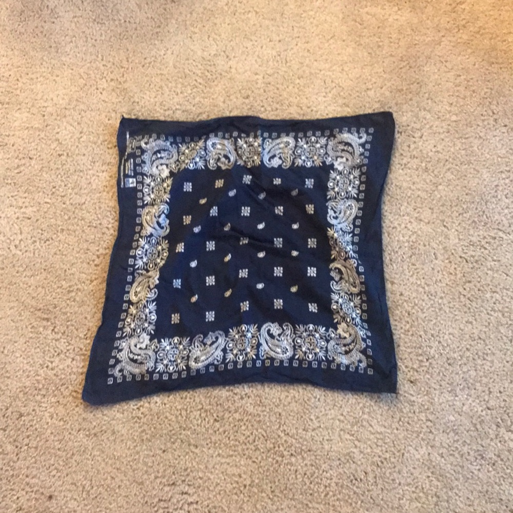 Blue bandana